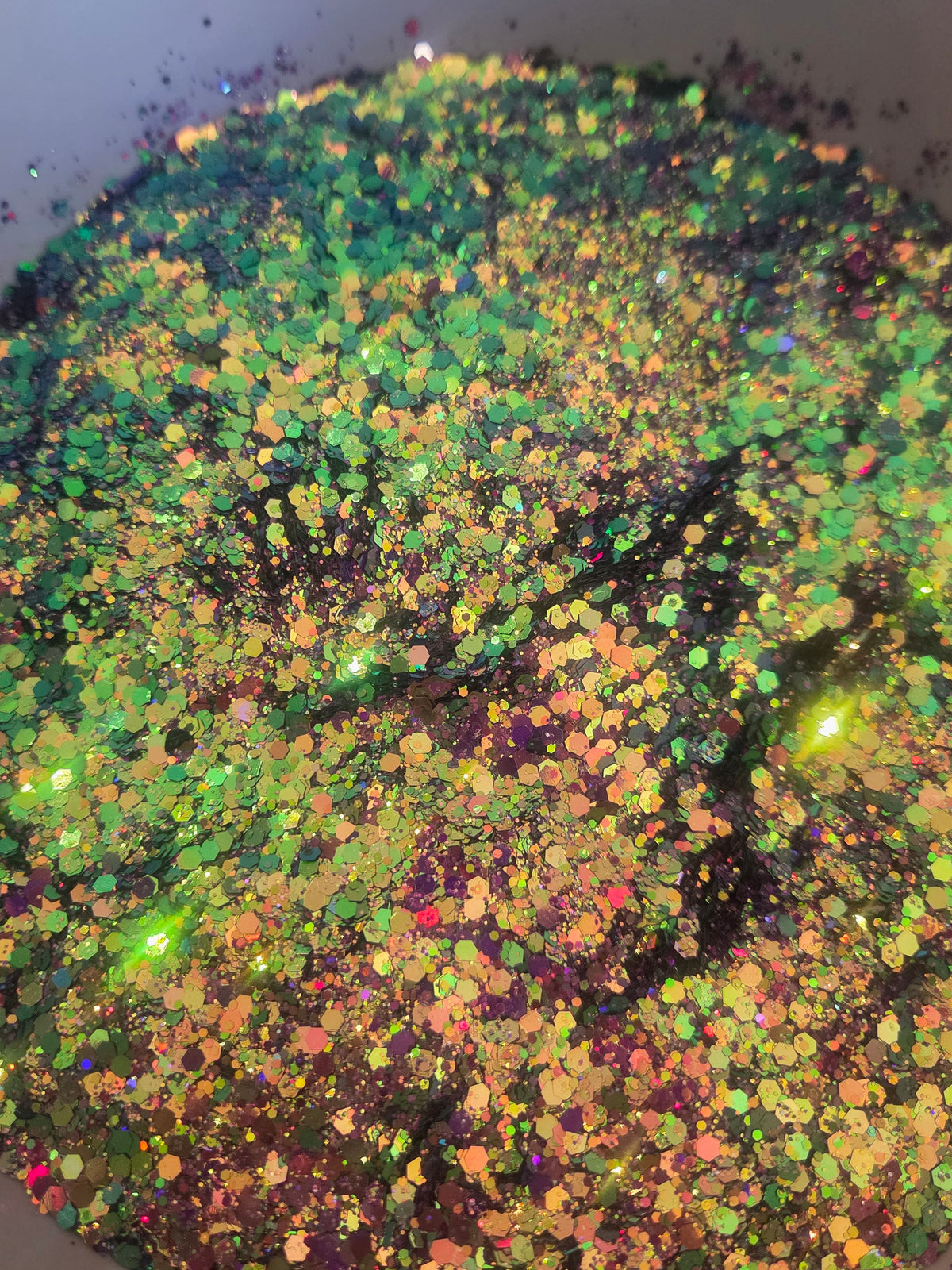 Dragon Scales | Purple iridescent colorshift loose glitter 1oz